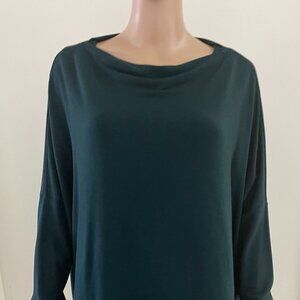 Bryn Walker Green Batwing Top Sz M Stretch Siro Rayon Knit Lagenlook Oversized